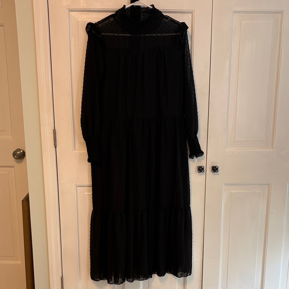 Elegant Black Long Sleeve Dress